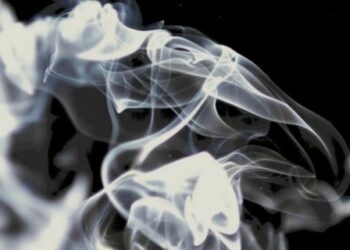 У Львові 22-річна дівчина потрапила до лікарні через чадний газ