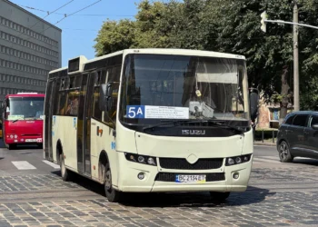 9 автобус Чернівці: повний гід маршрутом, розкладом та лайфхаками – Транспорт