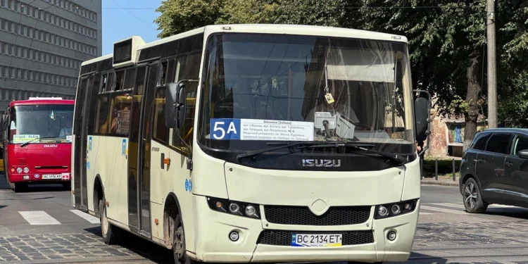 9 автобус Чернівці: повний гід маршрутом, розкладом та лайфхаками – Транспорт