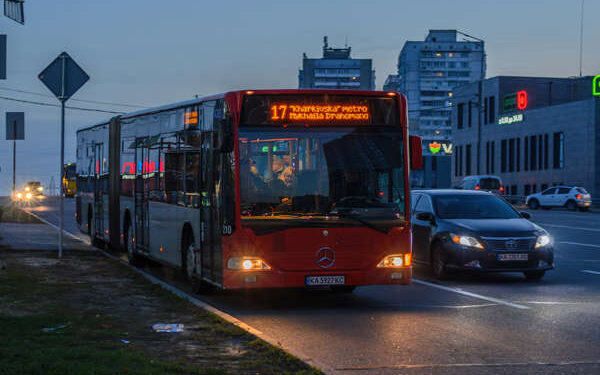 Автобус №17, Київ: маршрут, розклад руху, зупинки