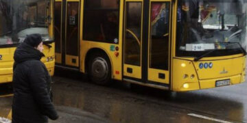 Автобус №30, Київ: маршрут, розклад руху, зупинки