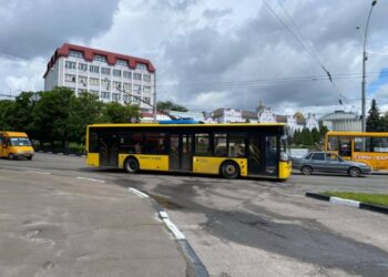 Автобус №8, Суми: маршрут, зупинки, інтервали
