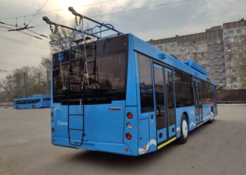 Тролейбус №4, Дніпро: маршрут, зупинки, інтервали