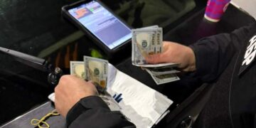 В Одесі викрили схему заробітку правоохоронців на ТЦК :: Інтент