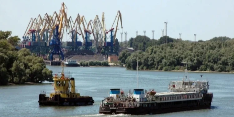 В порту Измаил стартовали работы по восстановлению глубин у причалов