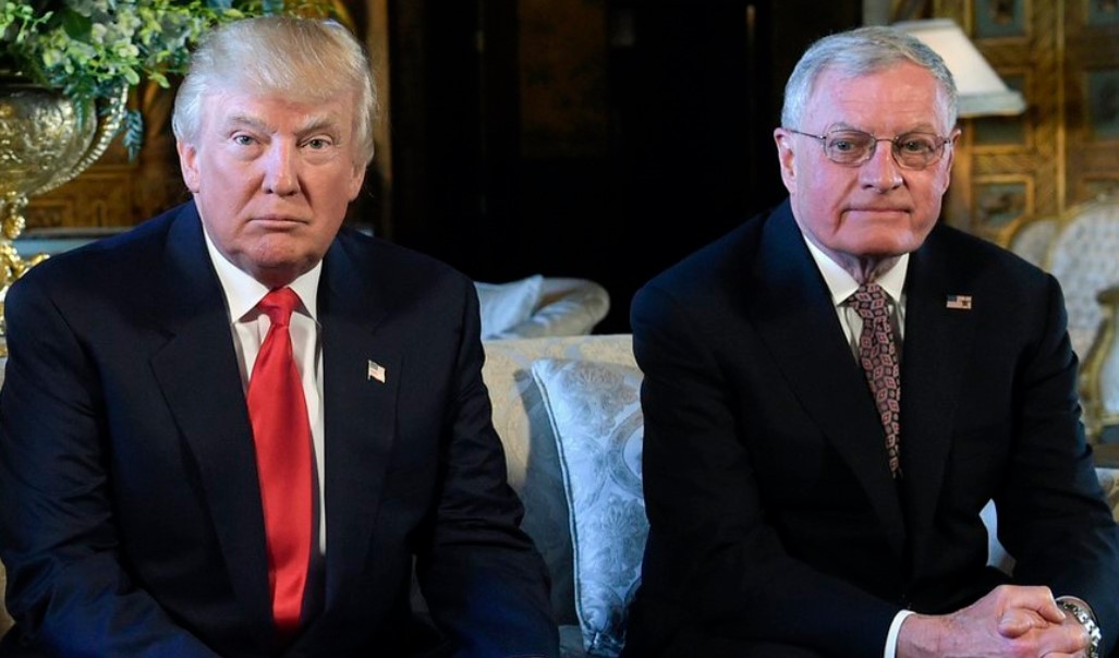 фото: Трамп і Келлог