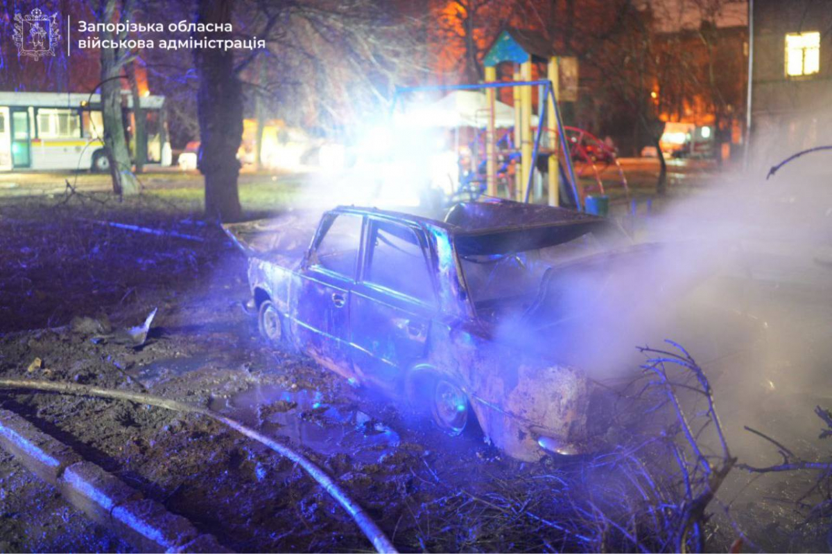 Масована атака на Запоріжжя: били дронами, КАБами та ракетами по будинках та торгових центрах - ситуація на ранок (фото, відео)